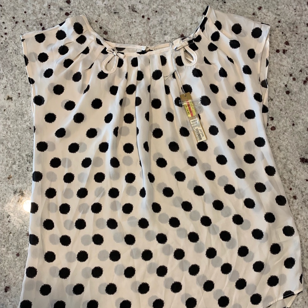 NWT Lauren Conrad short sleeve blouse